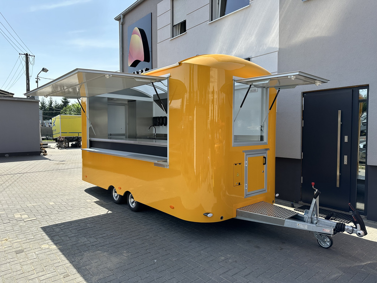 WARK COMFORT 5m - Remorque magasin: photos 2 WARK COMFORT 5m - Remorque magasin: photos 2