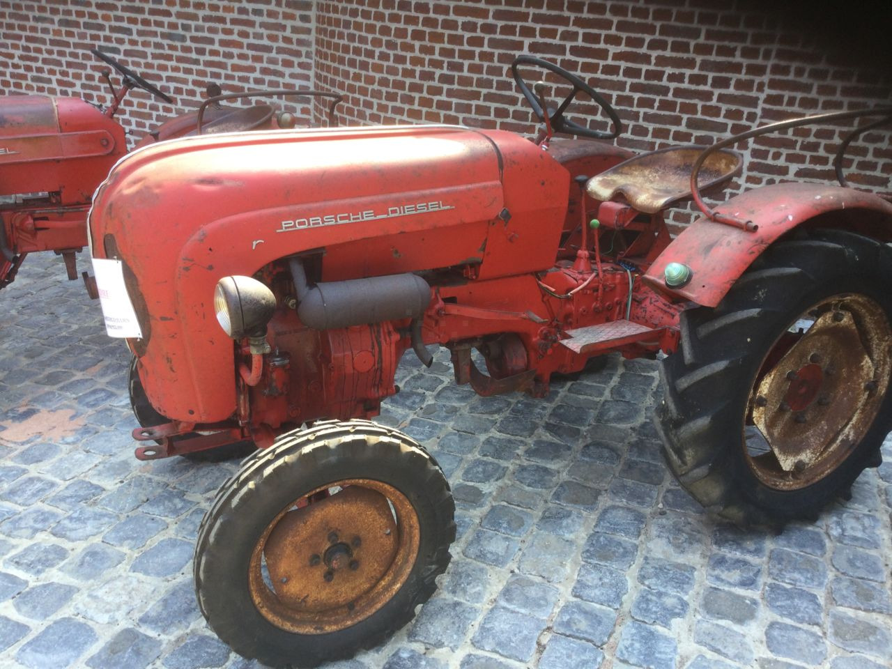 Porsche 109 - Tracteur agricole: photos 1 Porsche 109 - Tracteur agricole: photos 1