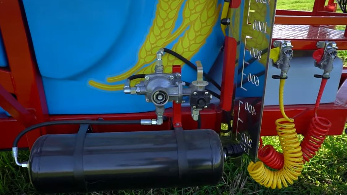Biardzki Opryskiwacz 3000l /21 Hydropak / Sprayer 3000l /21 Hydropak/Feldspritze 3000l /21m Hydropak /Опрыскиватель 3000л /21м Гидропак/ - Pulvérisateur traîné: photos 3 Biardzki Opryskiwacz 3000l /21 Hydropak / Sprayer 3000l /21 Hydropak/Feldspritze 3000l /21m Hydropak /Опрыскиватель 3000л /21м Гидропак/ - Pulvérisateur traîné: photos 3