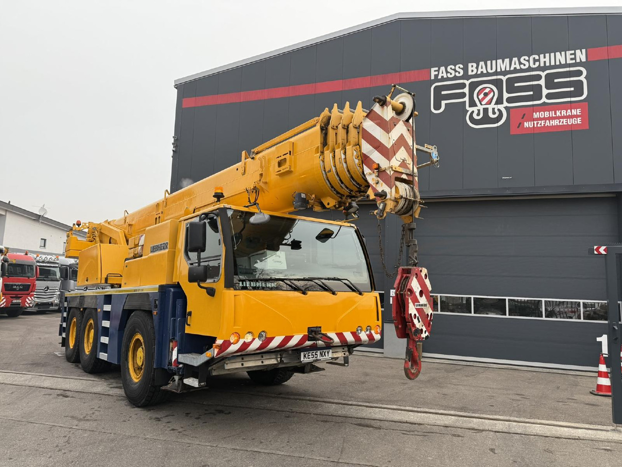 Liebherr LTM 1055-3.1 (06 - 055 996) | 6 x 6 - Grue mobile: photos 1 Liebherr LTM 1055-3.1 (06 - 055 996) | 6 x 6 - Grue mobile: photos 1