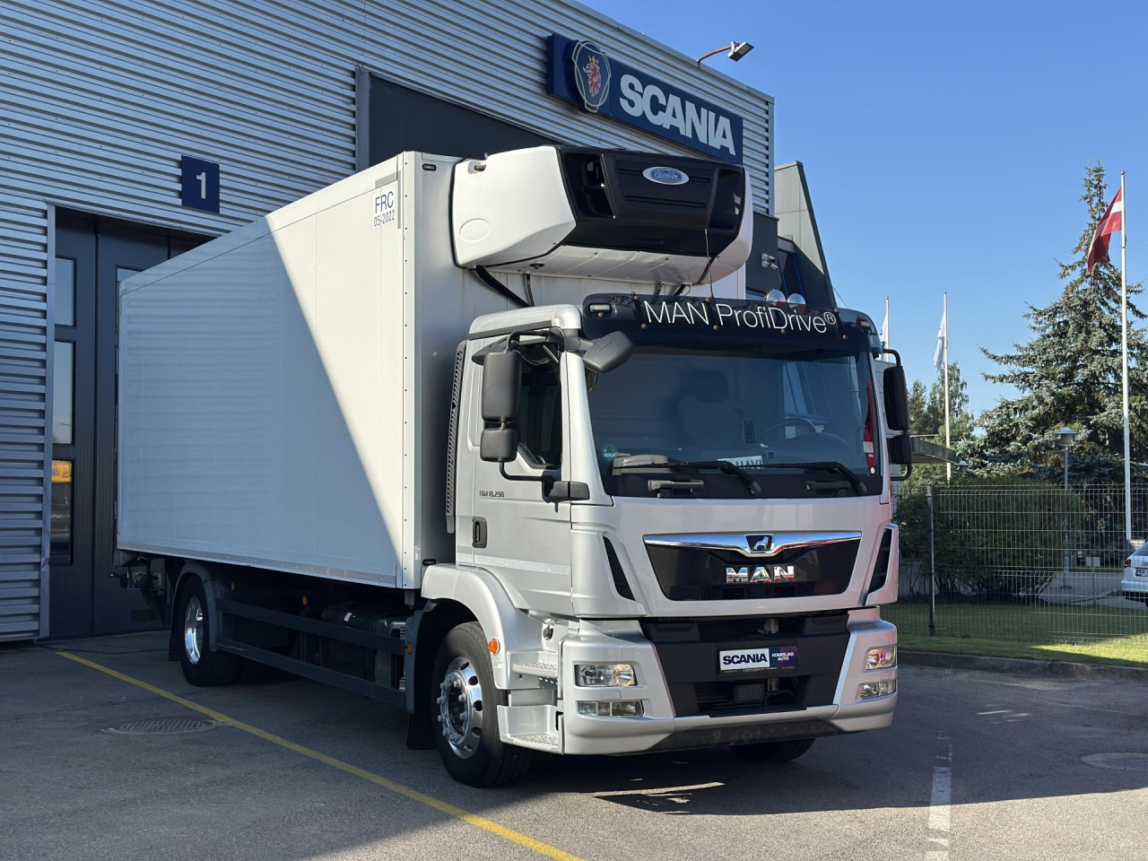 MAN TGM 18.290 - Camion frigorifique: photos 1 MAN TGM 18.290 - Camion frigorifique: photos 1