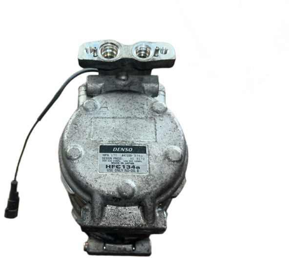 Iveco DENSO - Compresseur de climatisation: photos 3 Iveco DENSO - Compresseur de climatisation: photos 3