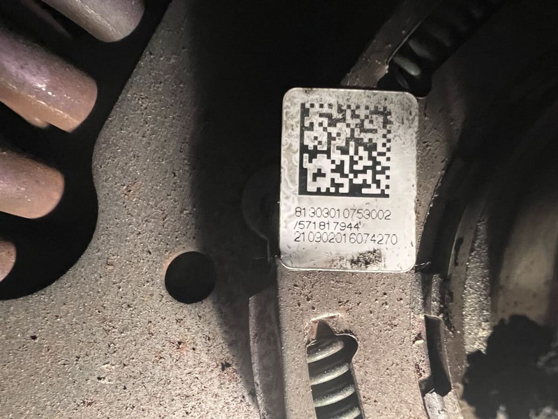 MAN - Embrayage et pièces: photos 2 MAN - Embrayage et pièces: photos 2