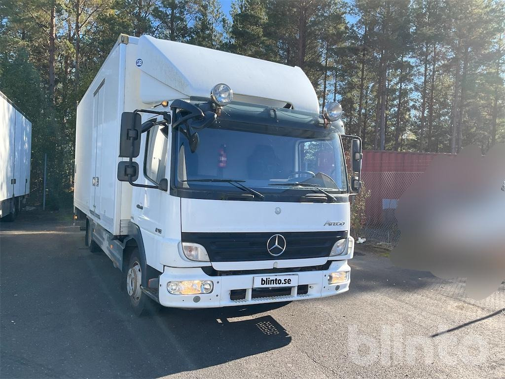 MERCEDES-BENZ 818 L - Camion: photos 2 MERCEDES-BENZ 818 L - Camion: photos 2