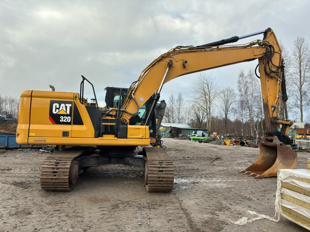 Cat 320 - Pelle sur chenille: photos 4 Cat 320 - Pelle sur chenille: photos 4