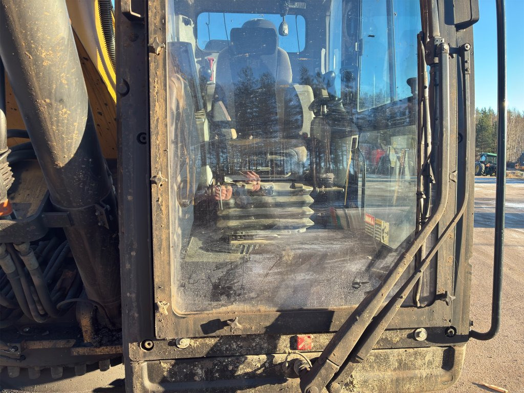 Pelle sur chenille Caterpillar 329EL: photos 21