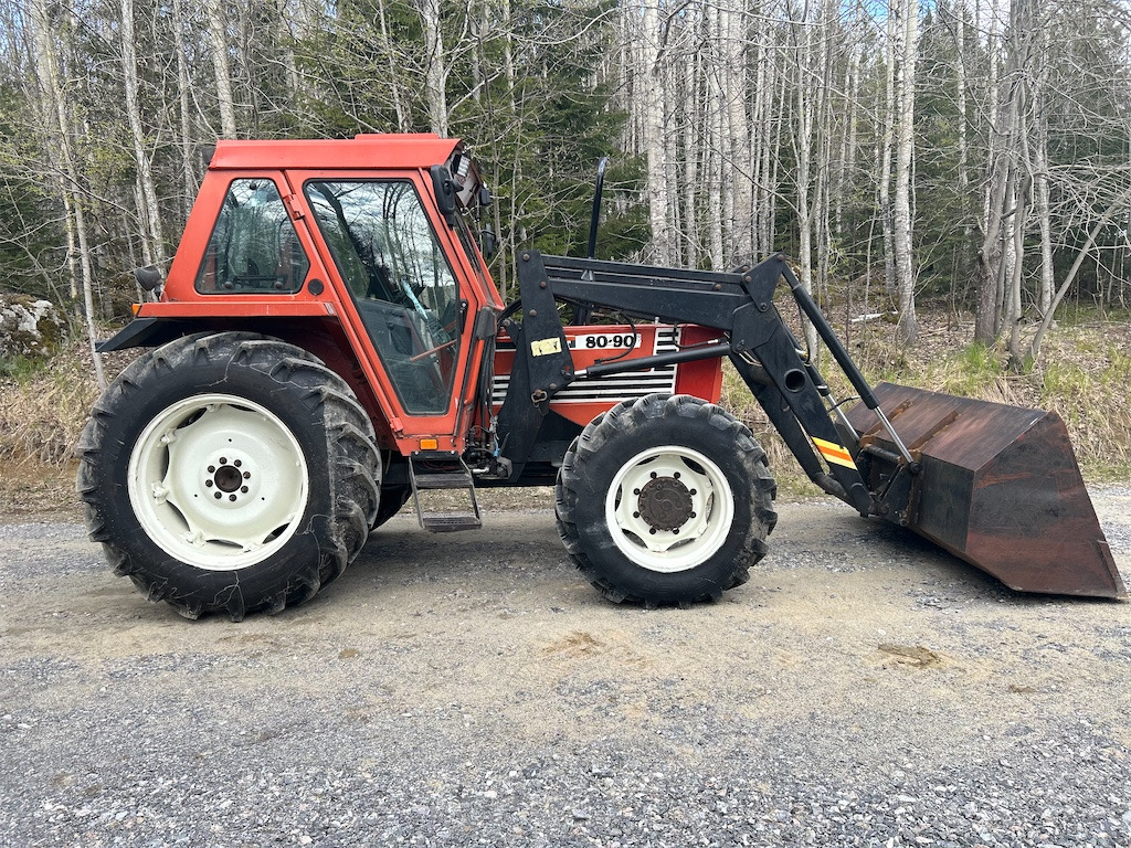 FIAT 80-90 DT - Tracteur agricole: photos 4 FIAT 80-90 DT - Tracteur agricole: photos 4