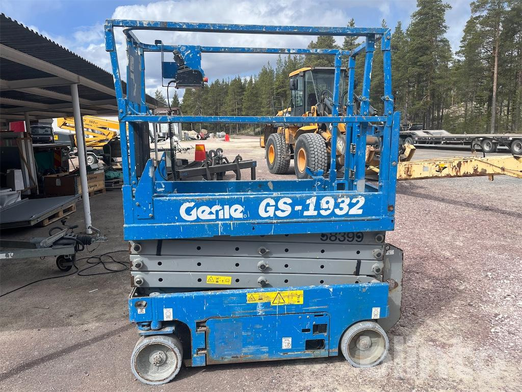 Genie GS-1932 - Nacelle ciseaux: photos 2 Genie GS-1932 - Nacelle ciseaux: photos 2
