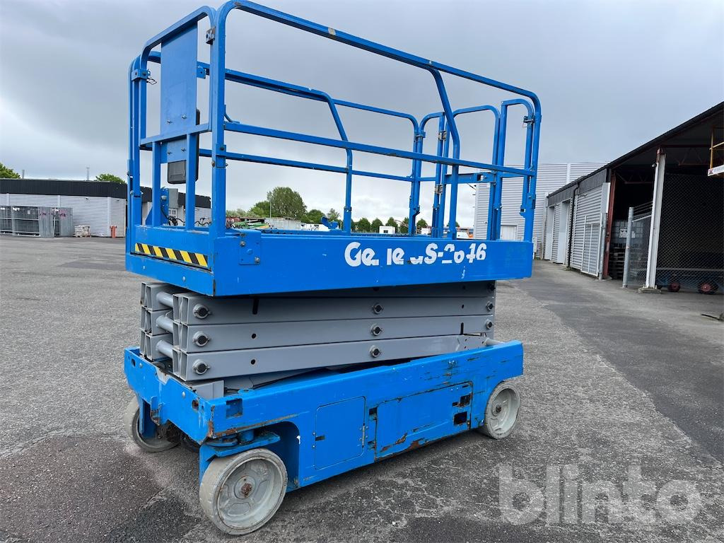 Genie GS-2646 - Nacelle ciseaux: photos 5 Genie GS-2646 - Nacelle ciseaux: photos 5