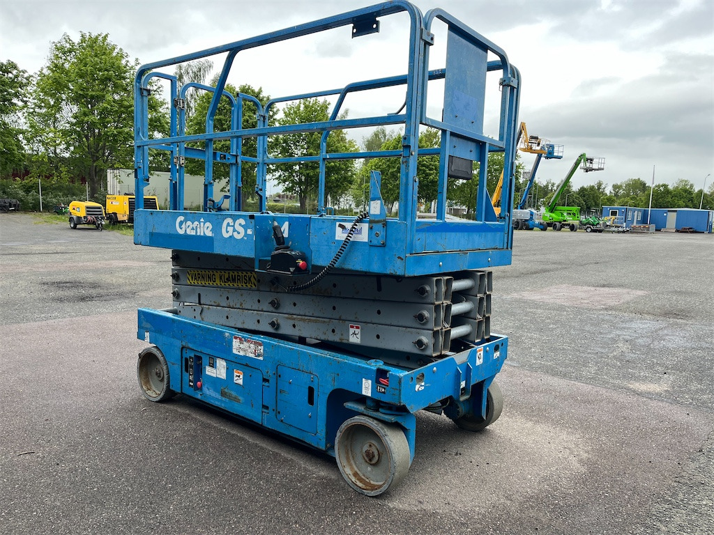 Genie GS-2646 - Nacelle ciseaux: photos 5 Genie GS-2646 - Nacelle ciseaux: photos 5