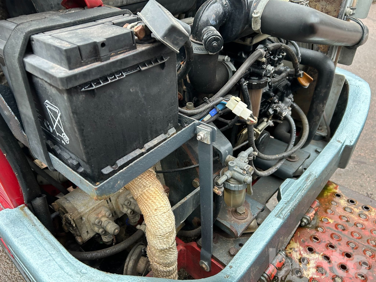 Tombereau sur chenilles Hinowa: photos 34