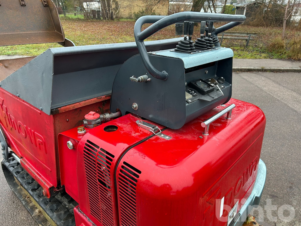 Tombereau sur chenilles Hinowa: photos 19