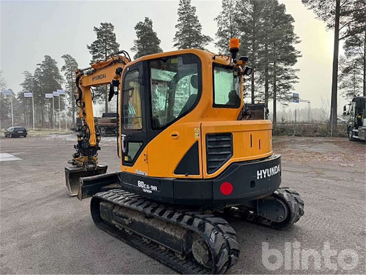 Hyundai Robex 80CR-9A - Pelle sur chenille: photos 4 Hyundai Robex 80CR-9A - Pelle sur chenille: photos 4