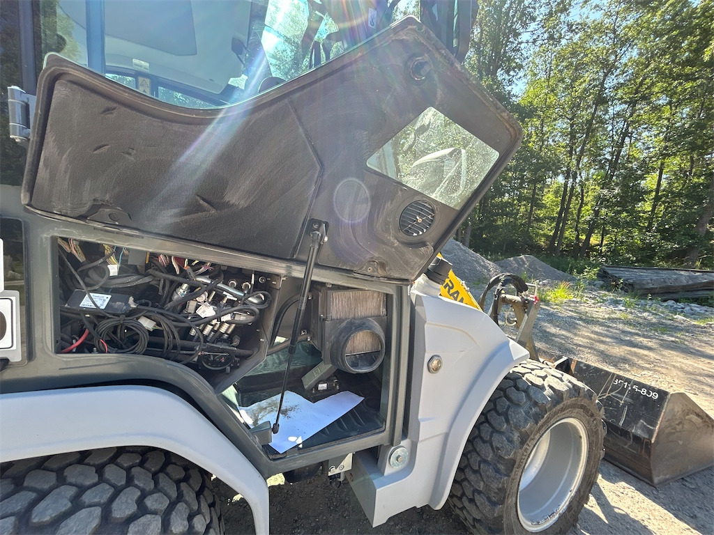 Chargeuse sur pneus Kramer 5040: photos 16