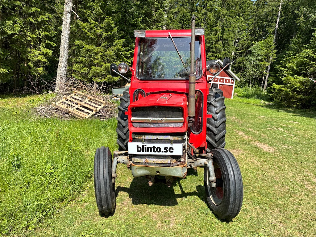 MASSEY FERGUSON 135 ALLM - Tracteur agricole: photos 2 MASSEY FERGUSON 135 ALLM - Tracteur agricole: photos 2