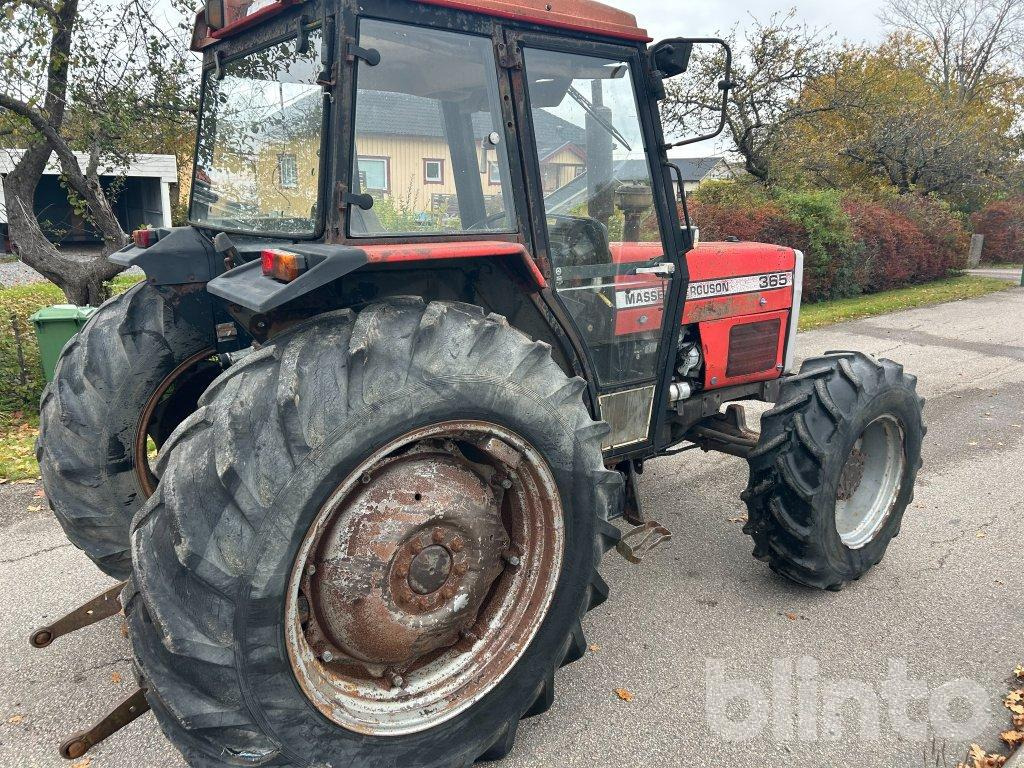 MF 365-4 WD - Tracteur agricole: photos 5 MF 365-4 WD - Tracteur agricole: photos 5