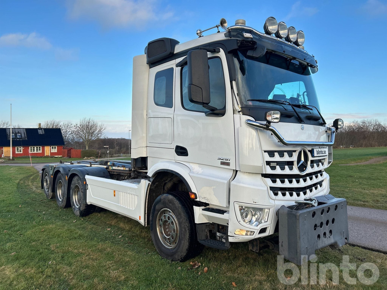 Mercedes-Benz Arocs 3251LK 8x4 - JOAB L24 - Camion ampliroll: photos 3 Mercedes-Benz Arocs 3251LK 8x4 - JOAB L24 - Camion ampliroll: photos 3
