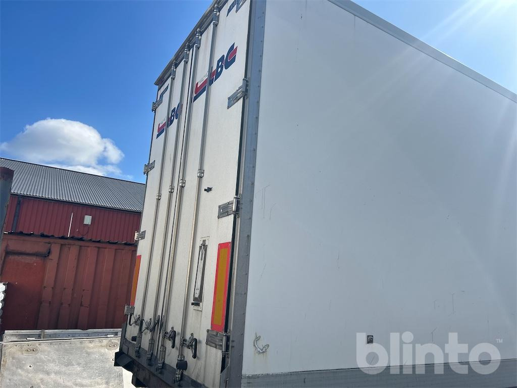 NÄRKO D4HB13N62 - Remorque isothermique: photos 4 NÄRKO D4HB13N62 - Remorque isothermique: photos 4