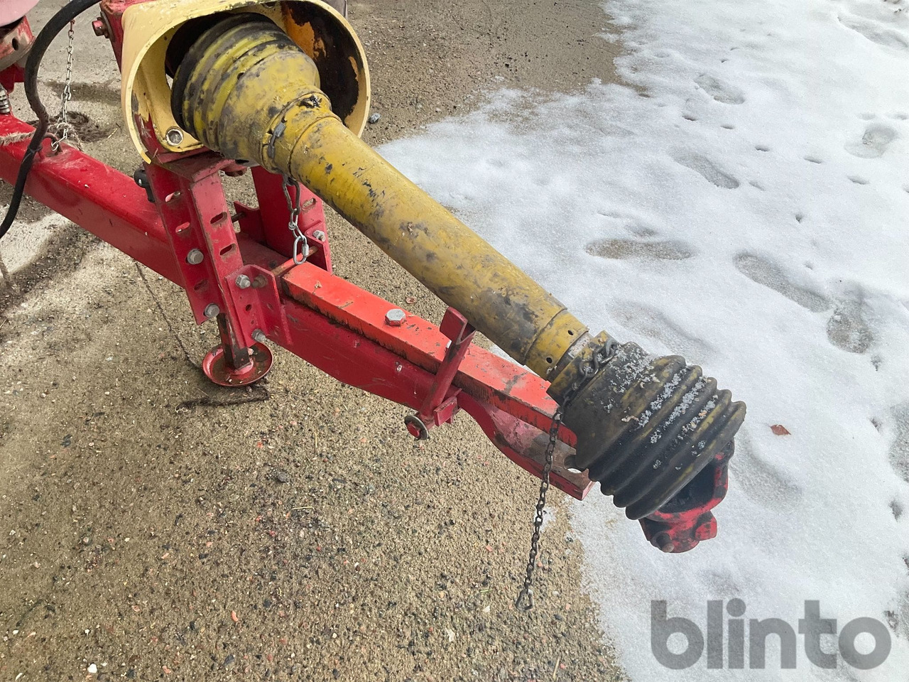 Presse à balles cubiques New Holland 377: photos 7 Presse à balles cubiques New Holland 377: photos 7