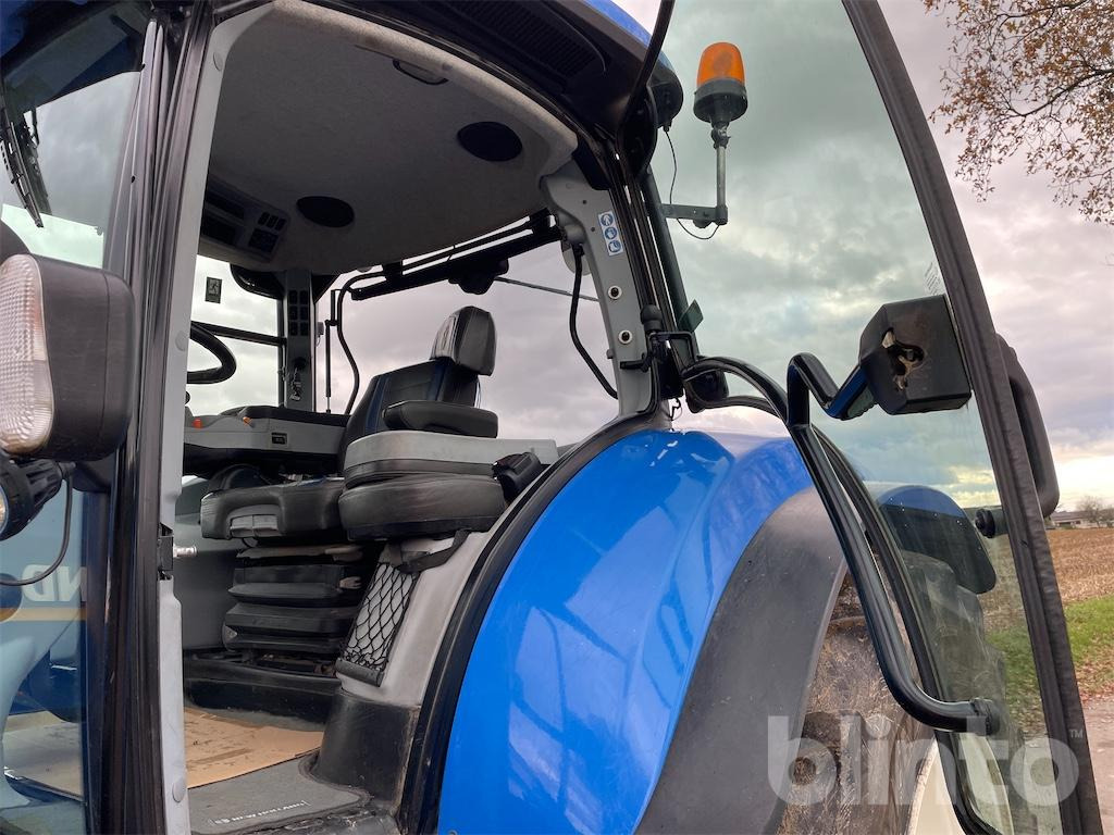 Tracteur agricole New Holland T7 230 (2018): photos 31