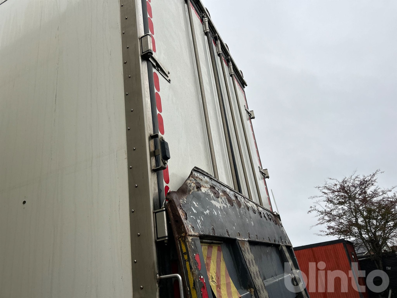 VAK V-4-40 - Remorque: photos 4 VAK V-4-40 - Remorque: photos 4