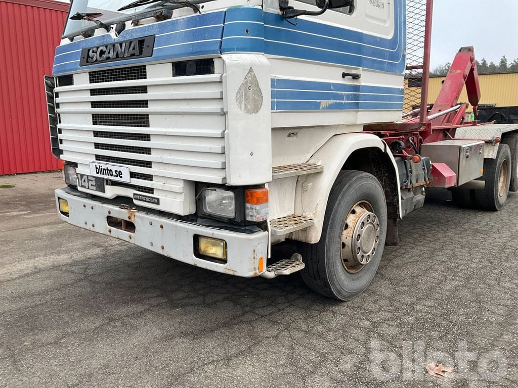 SCANIA R 142 H 6X2 46 - Camion ampliroll: photos 5 SCANIA R 142 H 6X2 46 - Camion ampliroll: photos 5