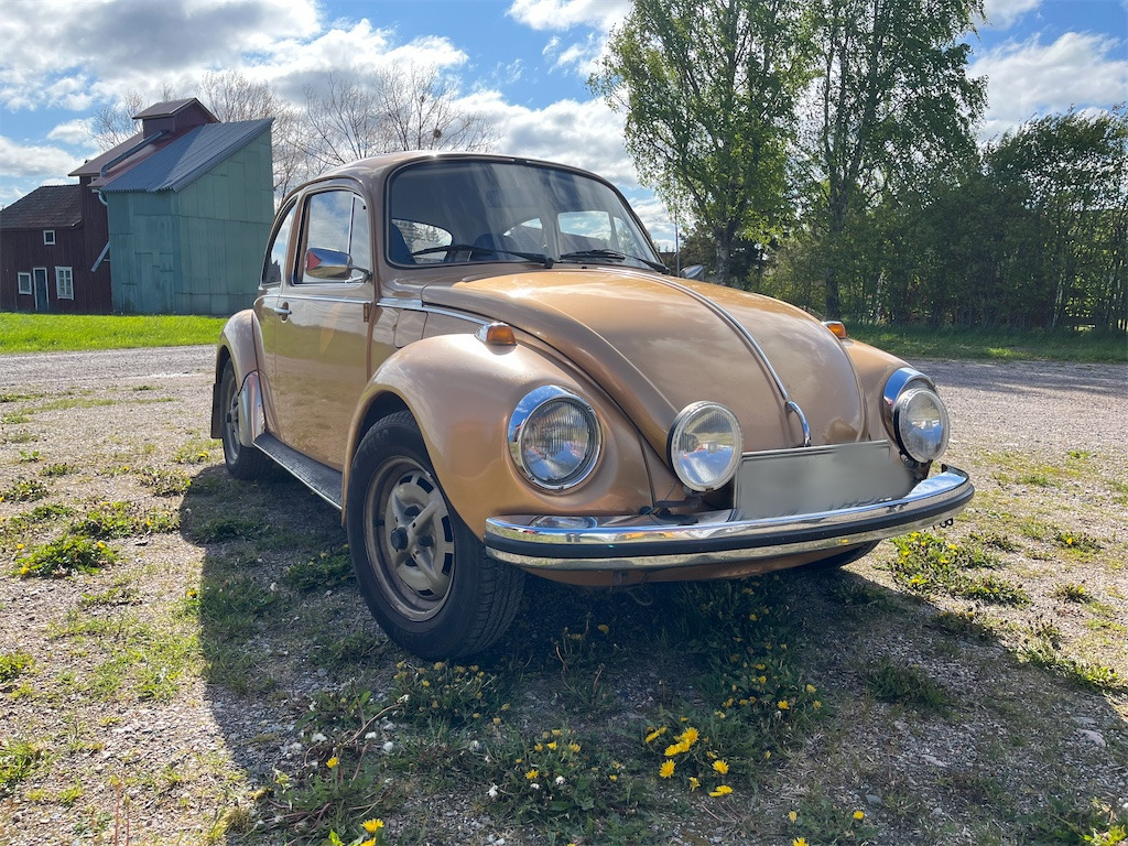 VOLKSWAGEN 1303 S 135031 - Voiture: photos 3 VOLKSWAGEN 1303 S 135031 - Voiture: photos 3