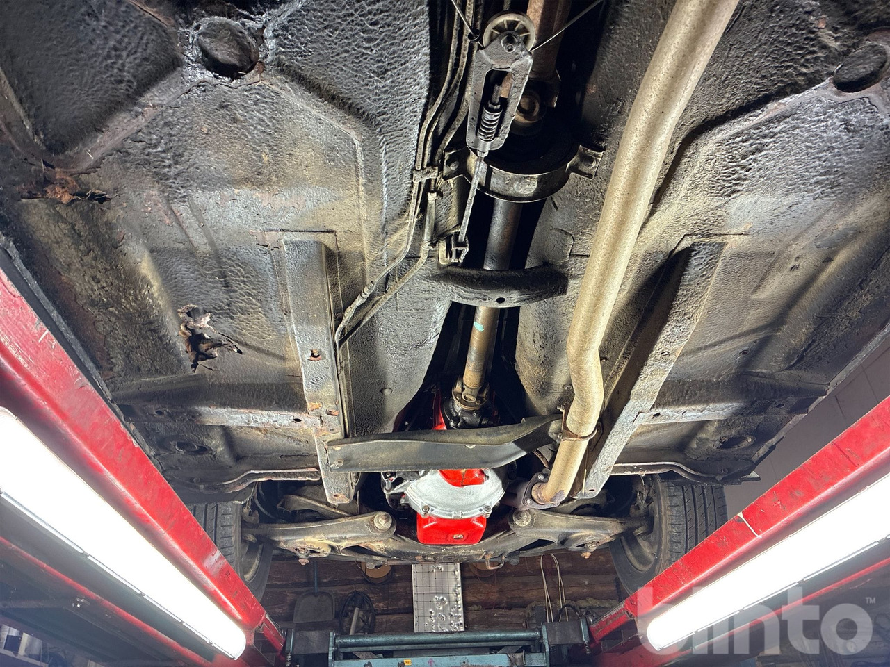 Voiture VOLVO 1443341 Y: photos 37 Voiture VOLVO 1443341 Y: photos 37