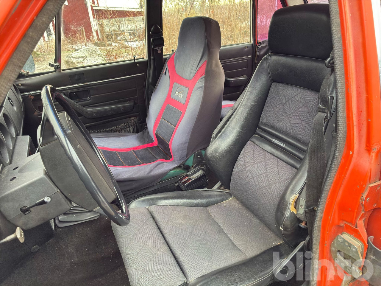 Voiture VOLVO 1443341 Y: photos 28 Voiture VOLVO 1443341 Y: photos 28