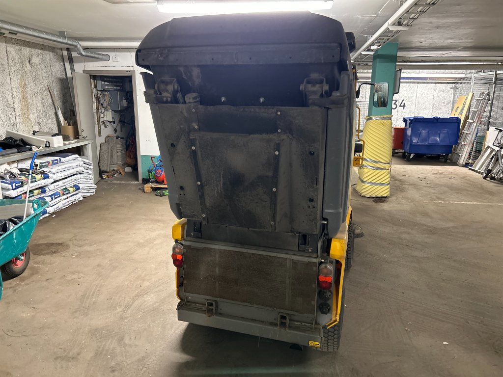 Belos Trans PRO 3440 - Véhicule de voirie/ Spécial: photos 4 Belos Trans PRO 3440 - Véhicule de voirie/ Spécial: photos 4