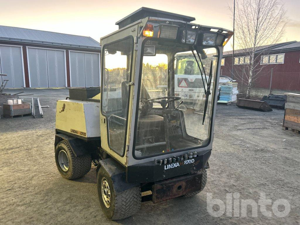 Linexa 870 D - Véhicule de voirie/ Spécial: photos 3 Linexa 870 D - Véhicule de voirie/ Spécial: photos 3