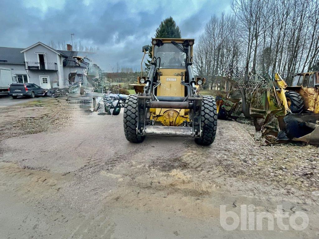 Volvo 4300 - Chargeuse sur pneus: photos 5 Volvo 4300 - Chargeuse sur pneus: photos 5