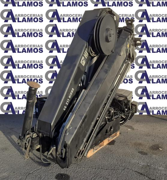 HIAB Grúa marca HIAB modelo 211 EP-4 HIDUO - Grue auxiliaire: photos 1 HIAB Grúa marca HIAB modelo 211 EP-4 HIDUO - Grue auxiliaire: photos 1