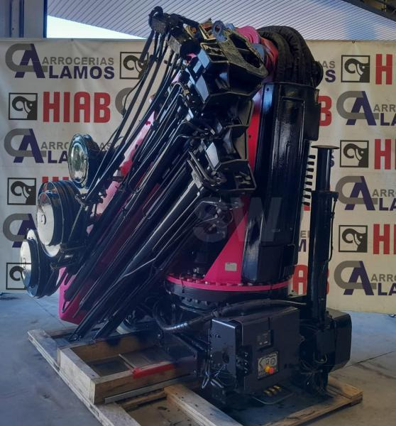 Hiab GRUA HIAB 1058 E8 + JIB 150X6 - Grue auxiliaire: photos 2 Hiab GRUA HIAB 1058 E8 + JIB 150X6 - Grue auxiliaire: photos 2