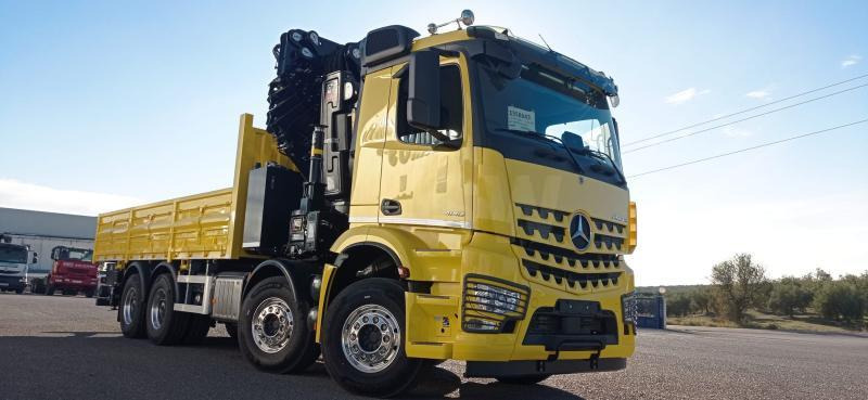 Mercedes Arocs 4140 - Camion plateau, Camion grue: photos 2 Mercedes Arocs 4140 - Camion plateau, Camion grue: photos 2