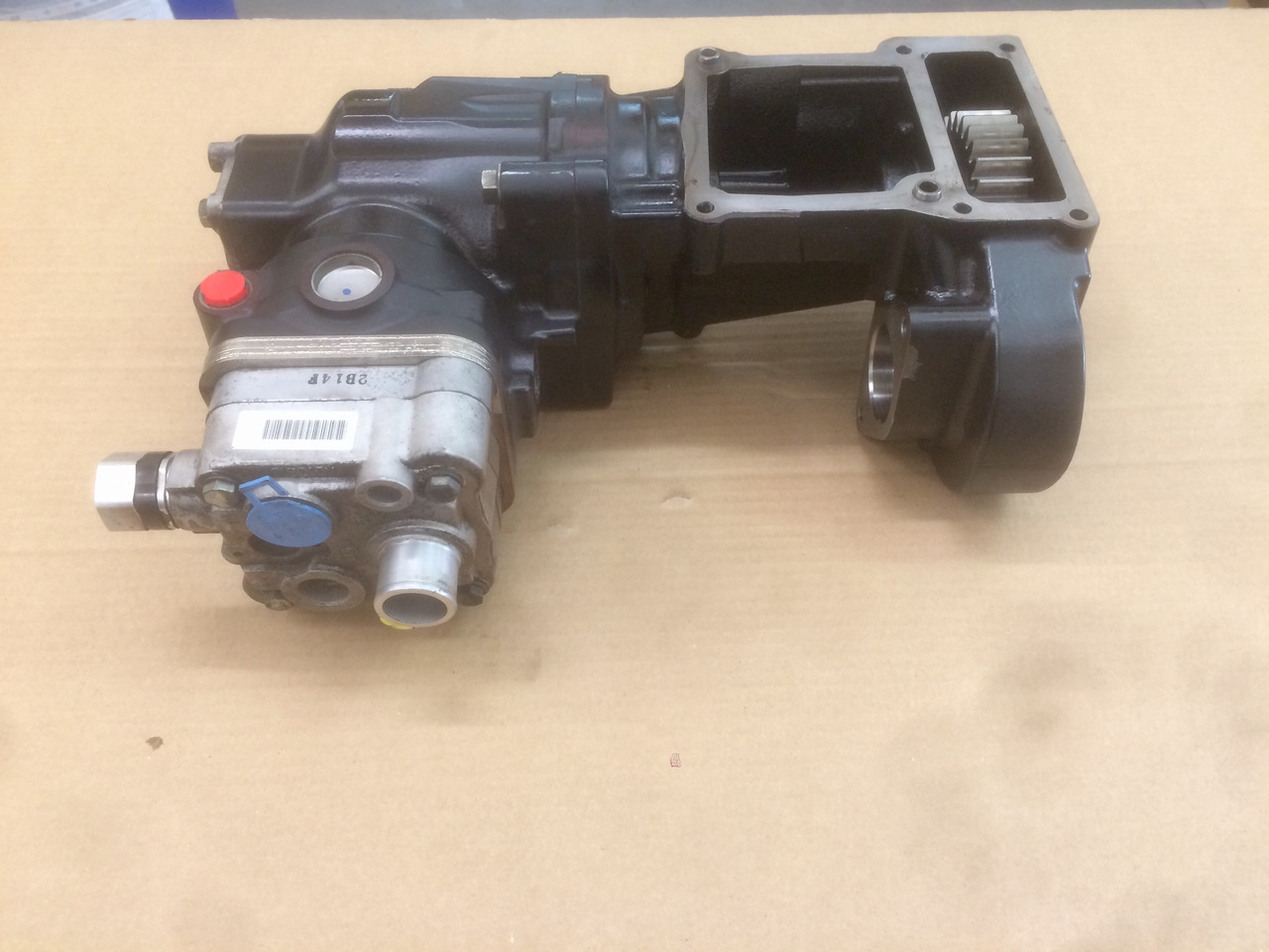 COMPRESSORE ARIA MONOCILINDRICO CON FRIZIONE MAN / KNORR - Compresseur d'air: photos 4 COMPRESSORE ARIA MONOCILINDRICO CON FRIZIONE MAN / KNORR - Compresseur d'air: photos 4