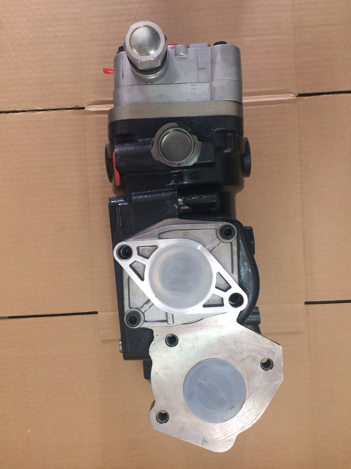 COMPRESSORE ARIA RIF. MAN 51541007117 - 51541007205 - 51541007232 - 51541007247 - Compresseur d'air: photos 1 COMPRESSORE ARIA RIF. MAN 51541007117 - 51541007205 - 51541007232 - 51541007247 - Compresseur d'air: photos 1