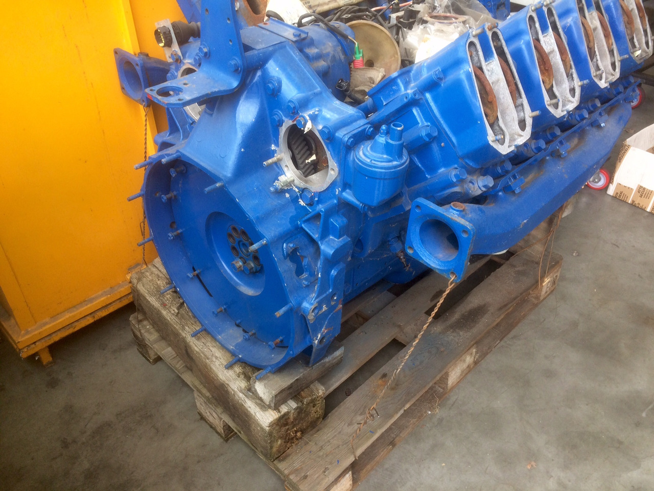 MOTORE FIAT 8280.02 COMPLETO - USO RICAMBI - Moteur: photos 3 MOTORE FIAT 8280.02 COMPLETO - USO RICAMBI - Moteur: photos 3