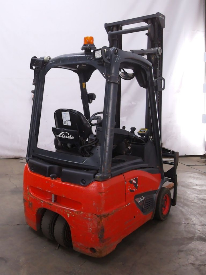 Linde E16C-02 - Chariot élévateur électrique: photos 2 Linde E16C-02 - Chariot élévateur électrique: photos 2