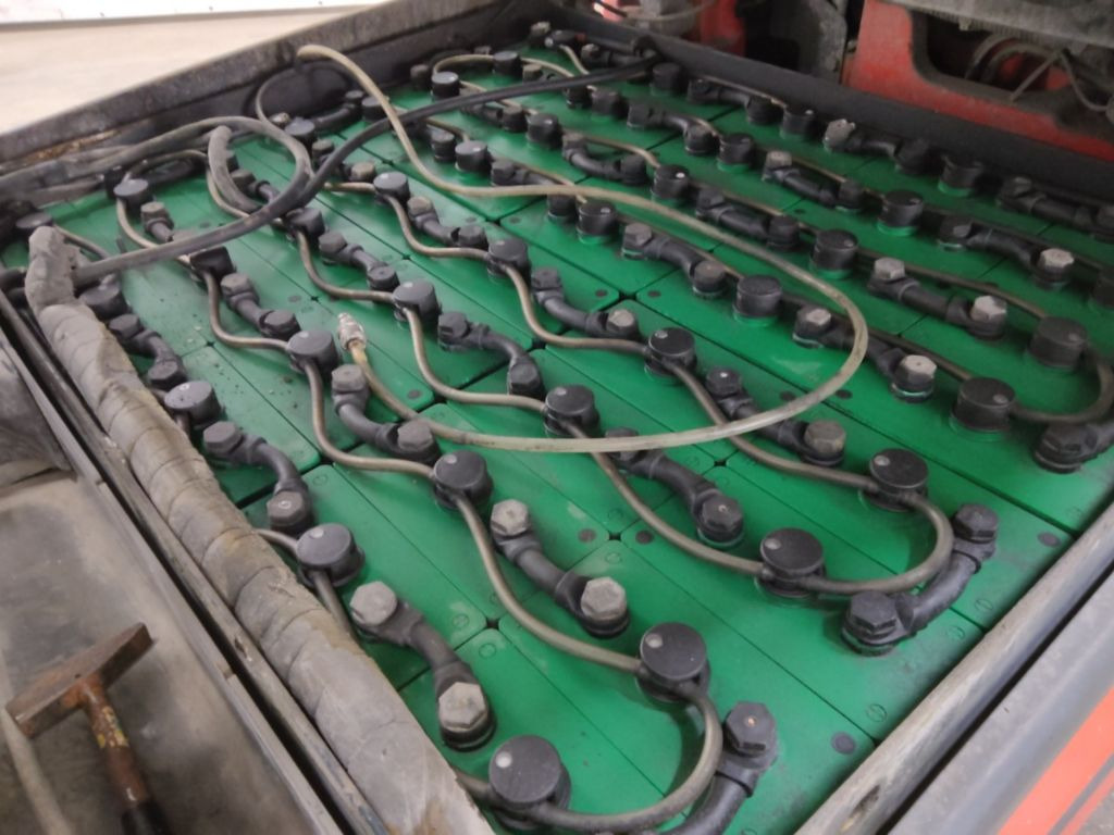 Linde E25L-01 - Chariot élévateur électrique: photos 3 Linde E25L-01 - Chariot élévateur électrique: photos 3