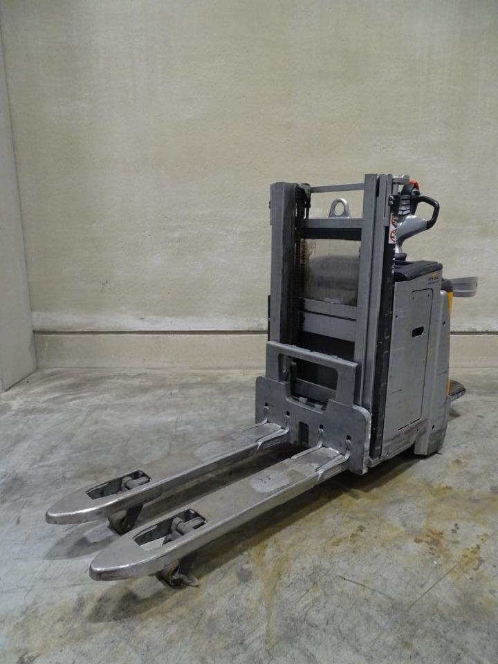 Still EXD-SF20 - Gerbeur: photos 1 Still EXD-SF20 - Gerbeur: photos 1