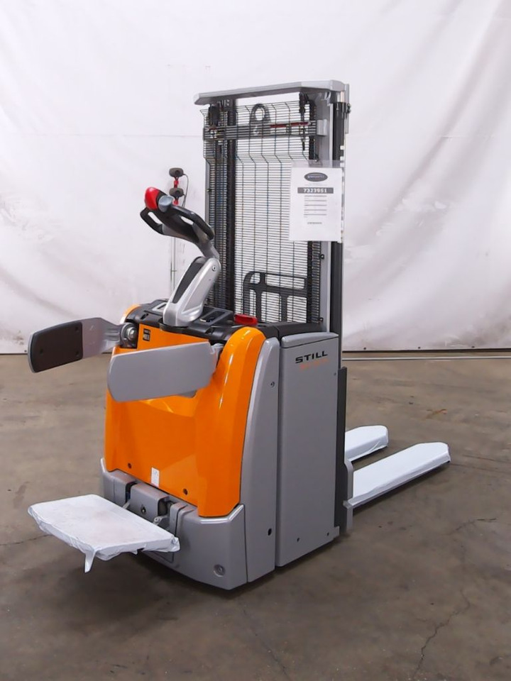 Still EXV-SF14/BATT.NEU - Gerbeur: photos 2 Still EXV-SF14/BATT.NEU - Gerbeur: photos 2