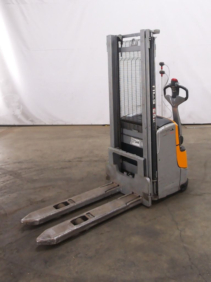 Still EXV14C - Gerbeur: photos 1 Still EXV14C - Gerbeur: photos 1