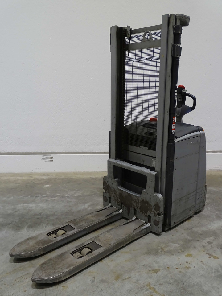 Still EXV20 - Gerbeur: photos 1 Still EXV20 - Gerbeur: photos 1