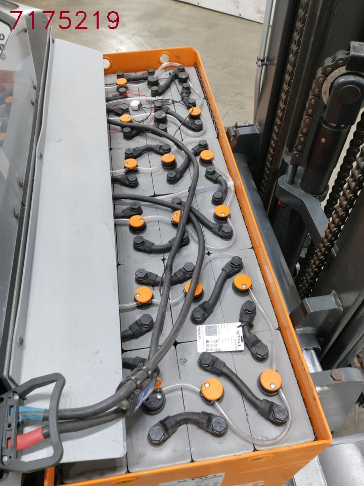 Still FM-X14 - Chariot à mât rétractable: photos 4 Still FM-X14 - Chariot à mât rétractable: photos 4