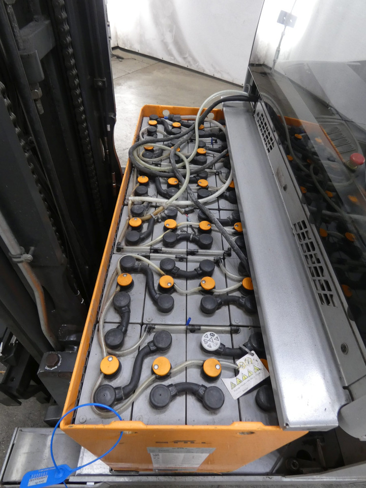 Still FM-X14 - Chariot à mât rétractable: photos 4 Still FM-X14 - Chariot à mât rétractable: photos 4