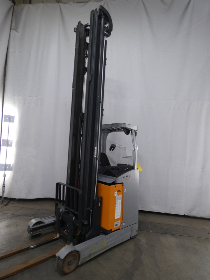 Still FM-X17 - Chariot à mât rétractable: photos 1 Still FM-X17 - Chariot à mât rétractable: photos 1