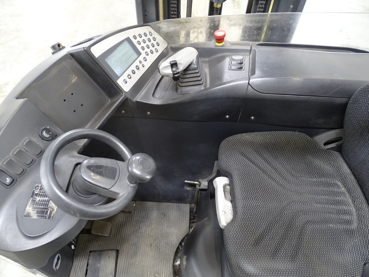 Still FM-X17 - Chariot à mât rétractable: photos 3 Still FM-X17 - Chariot à mât rétractable: photos 3