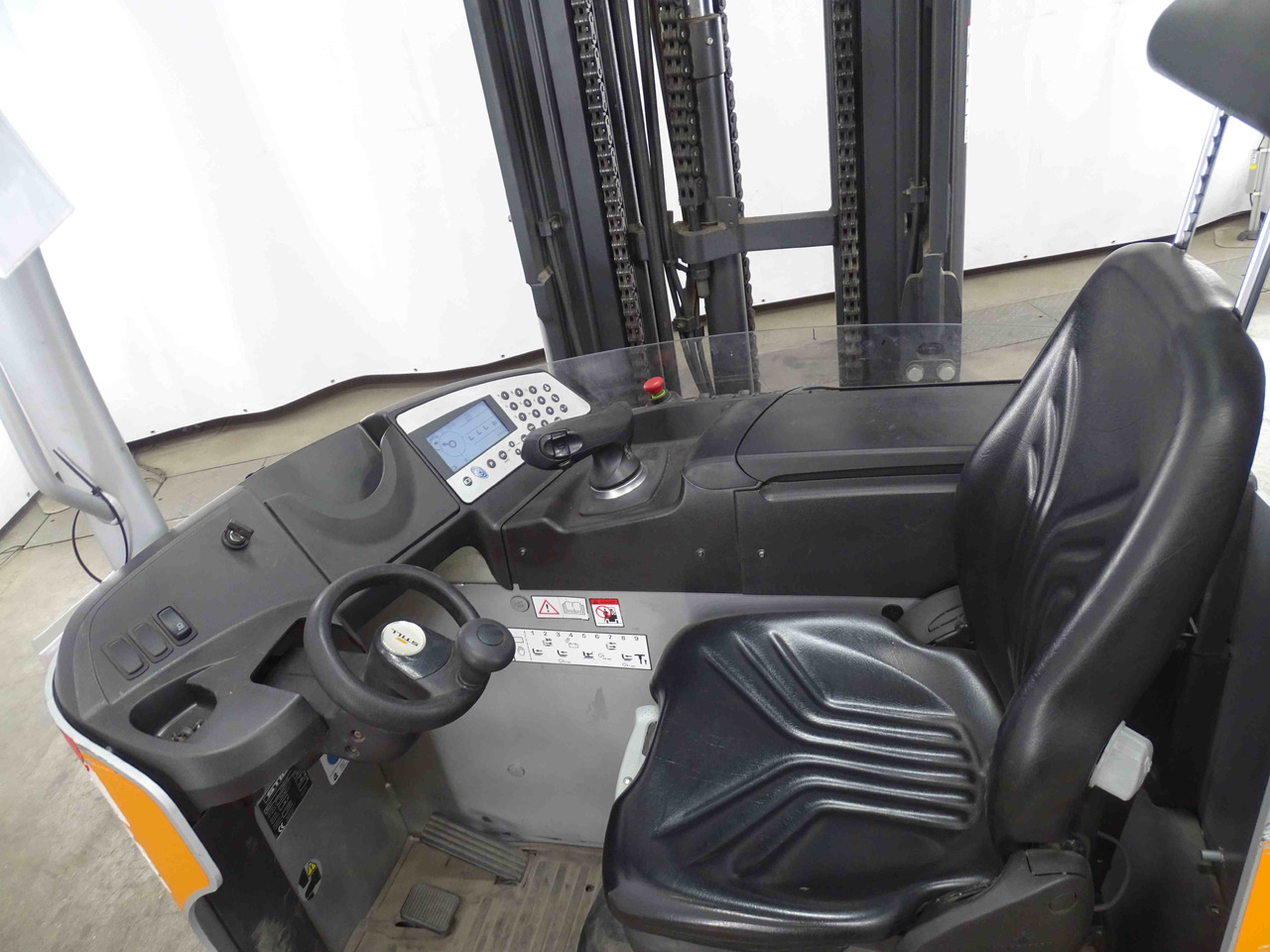 Still FM-X17 - Chariot à mât rétractable: photos 3 Still FM-X17 - Chariot à mât rétractable: photos 3