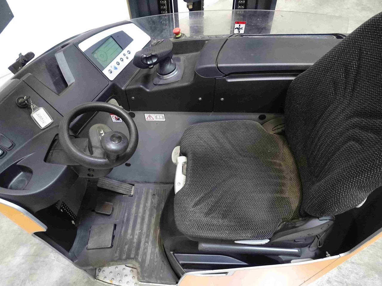 Still FM-X17 - Chariot à mât rétractable: photos 3 Still FM-X17 - Chariot à mât rétractable: photos 3